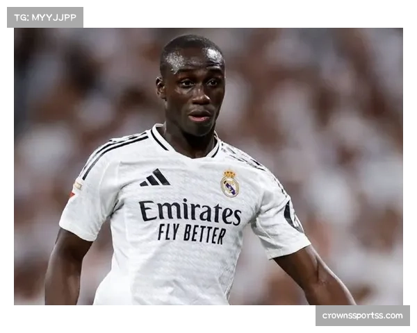 门迪早早伤退成转折点 皇马防线被迫调整